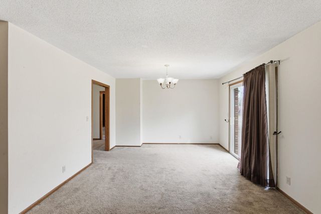 3318 N Amidon Ave, Wichita, KS 67204