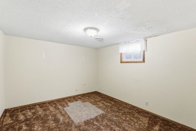 3318 N Amidon Ave, Wichita, KS 67204