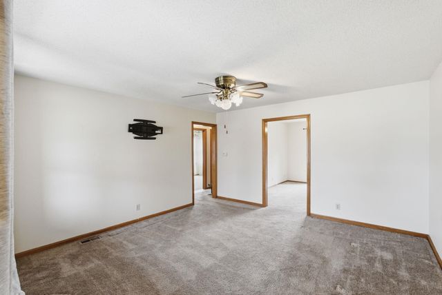 3318 N Amidon Ave, Wichita, KS 67204