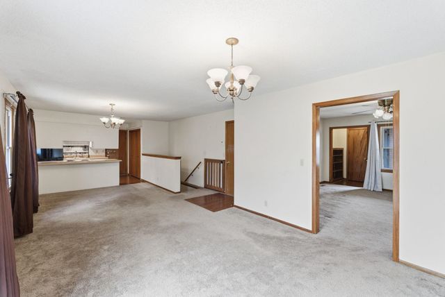 3318 N Amidon Ave, Wichita, KS 67204