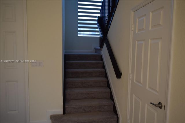 3384 W 100th Ter 3384, Hialeah, FL 33018
