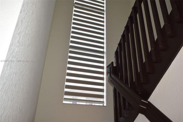 3384 W 100th Ter 3384, Hialeah, FL 33018