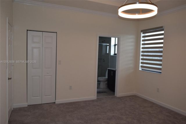 3384 W 100th Ter 3384, Hialeah, FL 33018