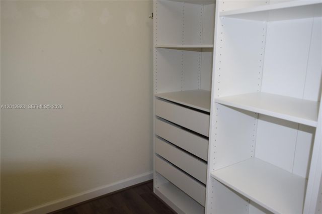 3384 W 100th Ter 3384, Hialeah, FL 33018