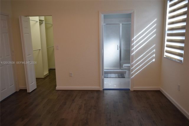 3384 W 100th Ter 3384, Hialeah, FL 33018