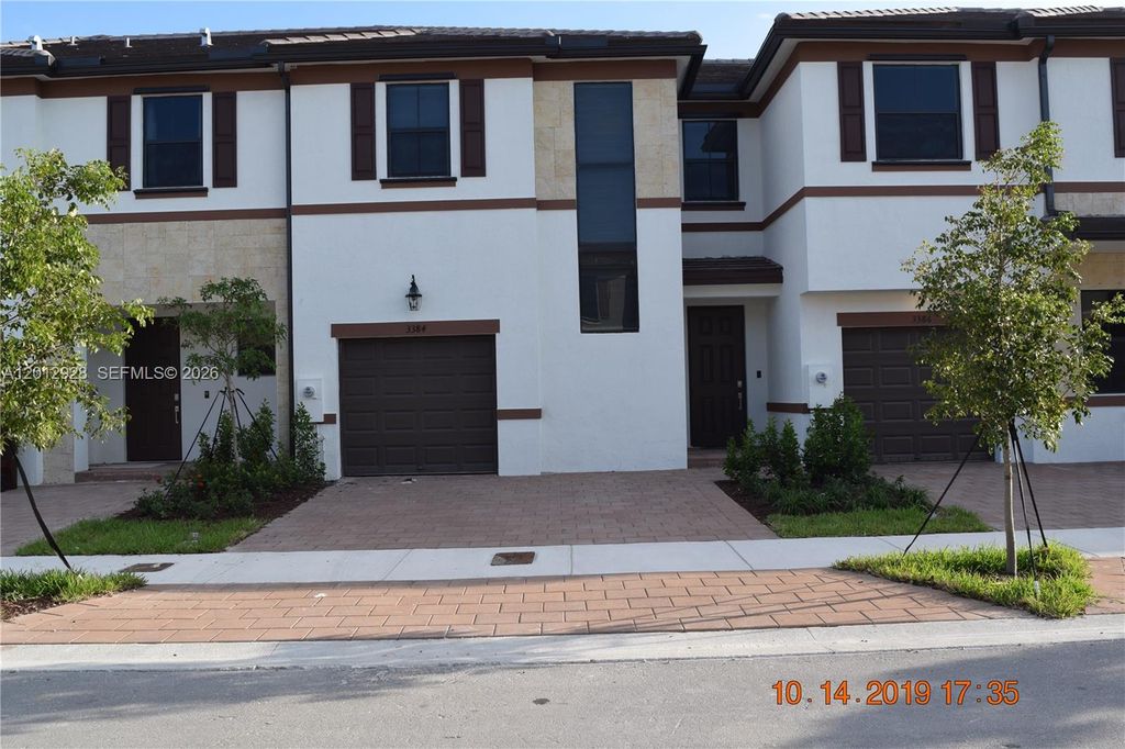 3384 W 100th Ter 3384, Hialeah, FL 33018