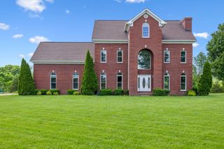 122 Windcrest Dr, Hohenwald, TN 38462