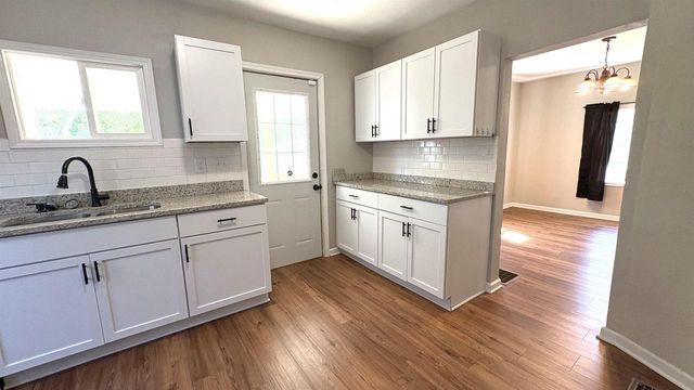 1865 Park Avenue, Beloit, WI 53511