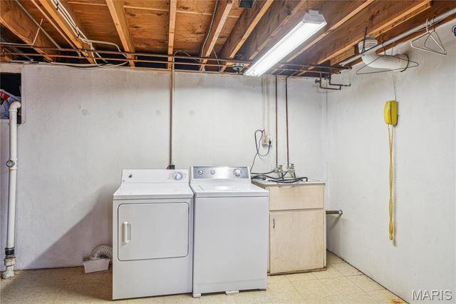 11562 Rock Hampton Drive, St Louis, MO 63138