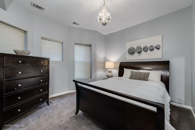 1502 E Marquette Road, Chicago, IL 60637