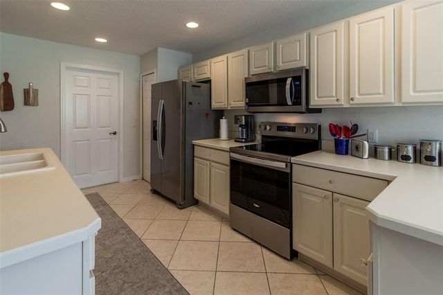 15691 SW 11TH COURT ROAD, Ocala, FL 34473