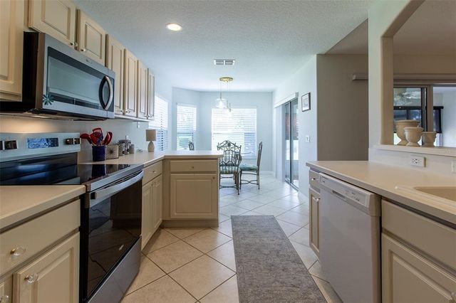 15691 SW 11TH COURT ROAD, Ocala, FL 34473