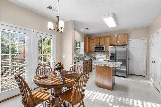 122 Misty Crest Circle, Greenville, SC 29615