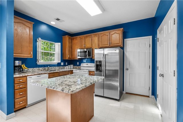 122 Misty Crest Circle, Greenville, SC 29615