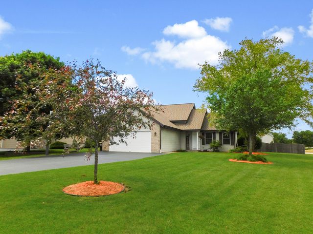 1633 Wildwind Court, Rockton, IL 61072