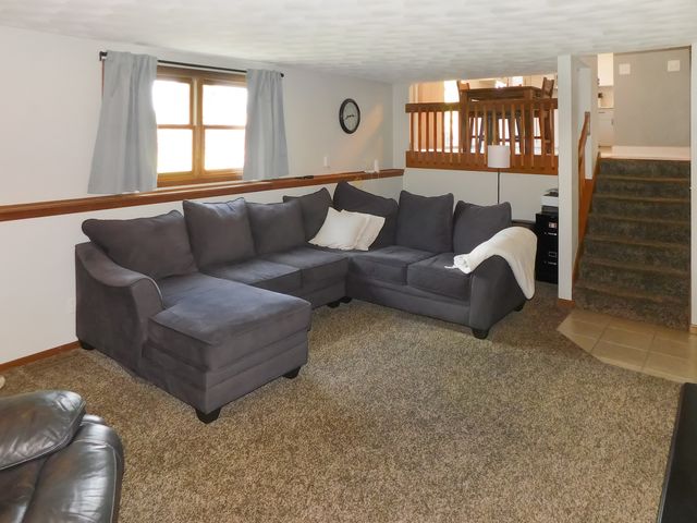 1633 Wildwind Court, Rockton, IL 61072
