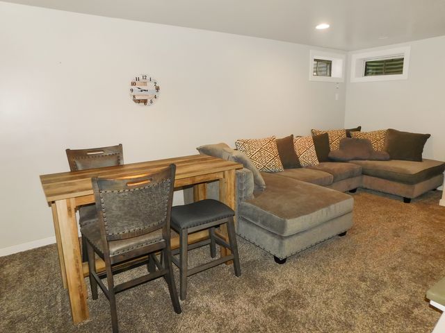 1633 Wildwind Court, Rockton, IL 61072