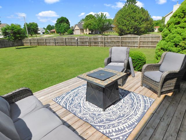 1633 Wildwind Court, Rockton, IL 61072