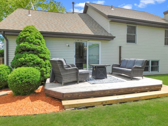 1633 Wildwind Court, Rockton, IL 61072