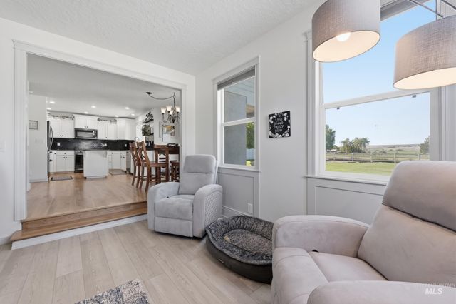 8023 W. Madronawoods Ct, Boise, ID 83709