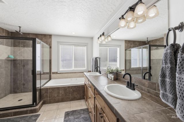 8023 W. Madronawoods Ct, Boise, ID 83709