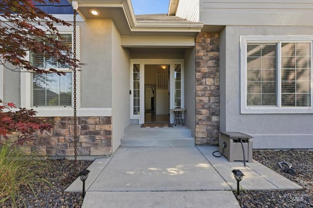 8023 W. Madronawoods Ct, Boise, ID 83709