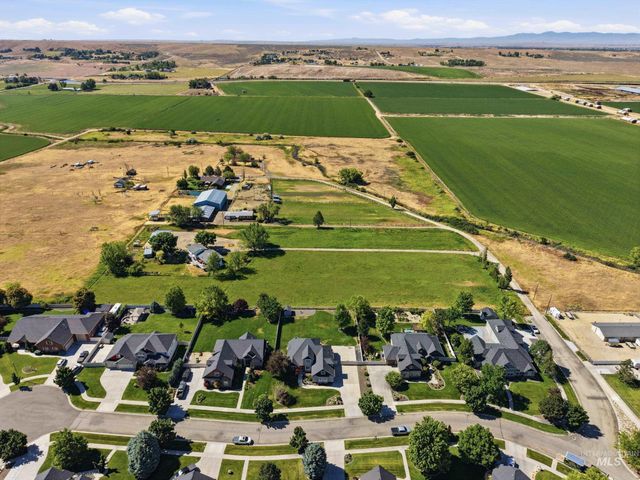 8023 W. Madronawoods Ct, Boise, ID 83709