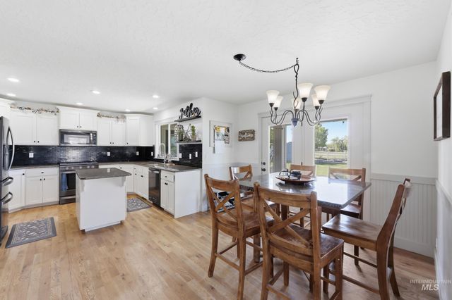 8023 W. Madronawoods Ct, Boise, ID 83709