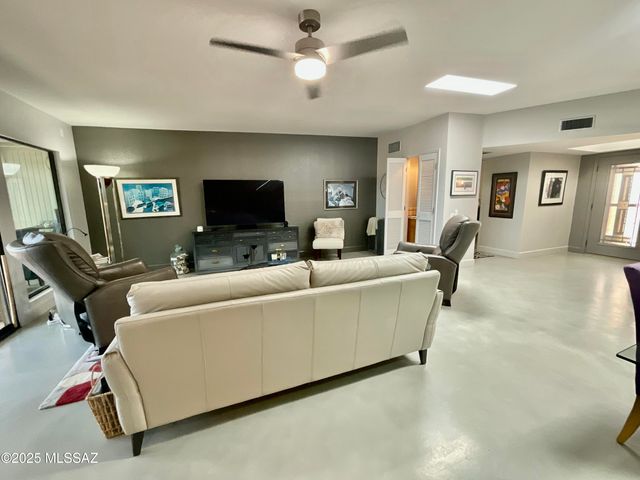 3553 S Via Del Tordo, Green Valley, AZ 85622