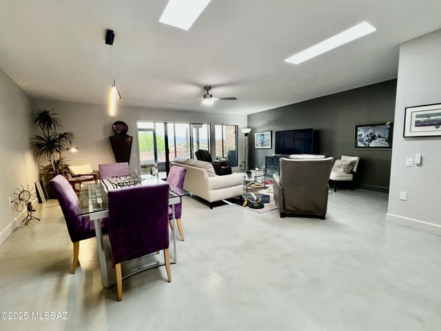 3553 S Via Del Tordo, Green Valley, AZ 85622