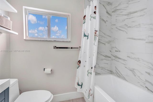 9212 NW 81st Pl, Tamarac, FL 33321