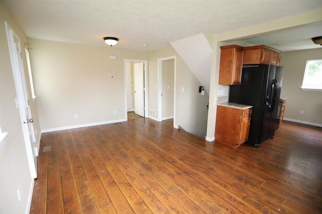 420 18th ST, Minot, ND 58703