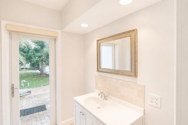 1512 SW 24th Street, Fort Lauderdale, FL 33315