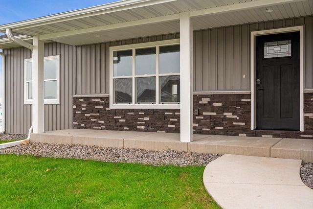 270 Southern DRIVE, Holmen, WI 54636