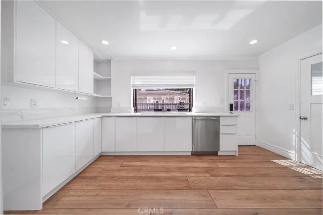 2245 E California, San Marino, CA 91108