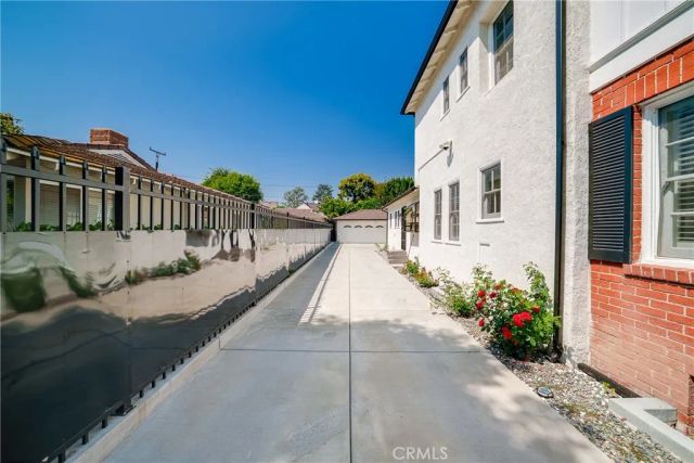 2245 E California, San Marino, CA 91108