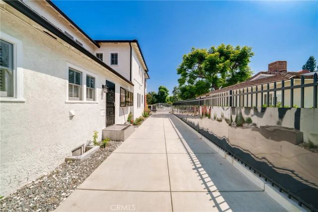 2245 E California, San Marino, CA 91108