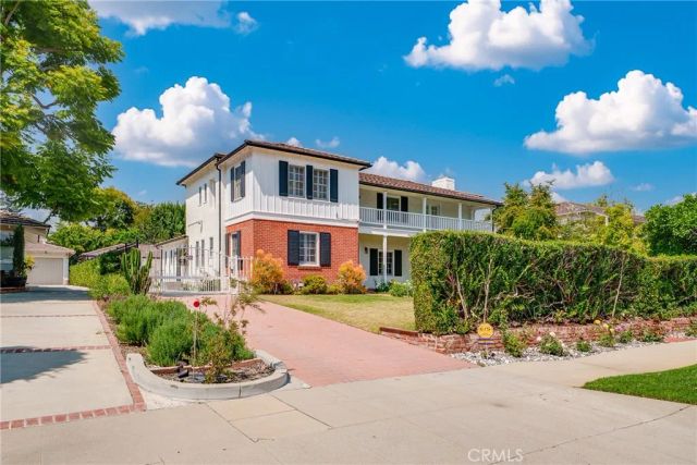2245 E California, San Marino, CA 91108