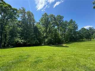 000 S Brenhaven Drive, Elkin, NC 28621