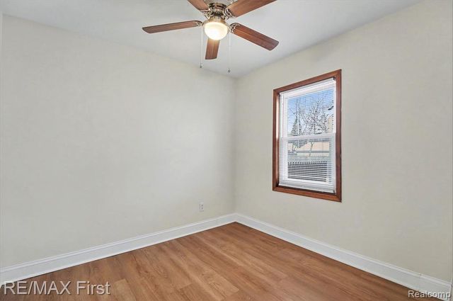 1302 Owana Avenue, Royal Oak, MI 48067