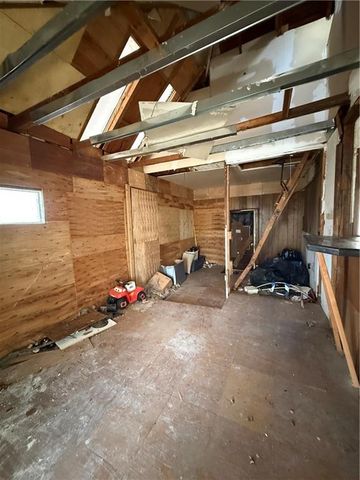 10802 Bennington Avenue, Kansas City, MO 64134