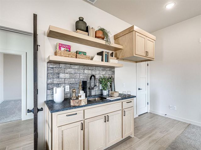 1353 High Meadow Lane, Goldsby, OK 73093