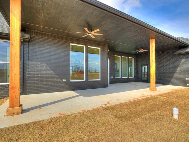 1353 High Meadow Lane, Goldsby, OK 73093
