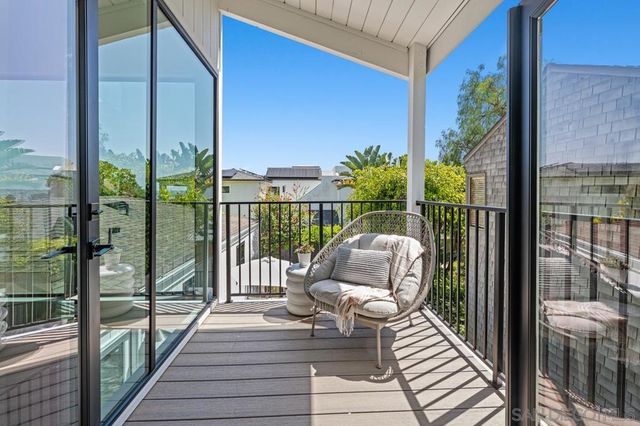 1897 Malden St, San Diego, CA 92109