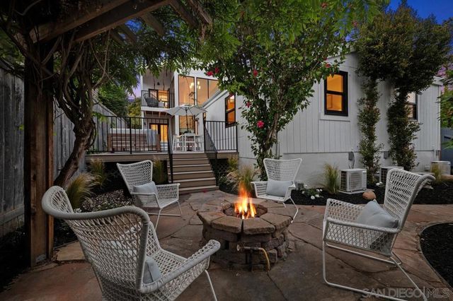 1897 Malden St, San Diego, CA 92109