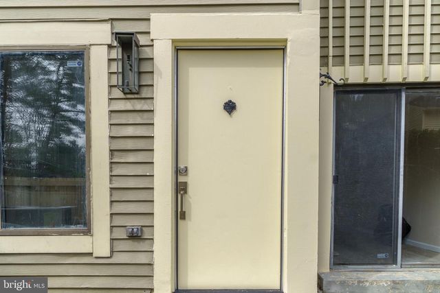 9416 PENSHURST CT, Gaithersburg, MD 20886