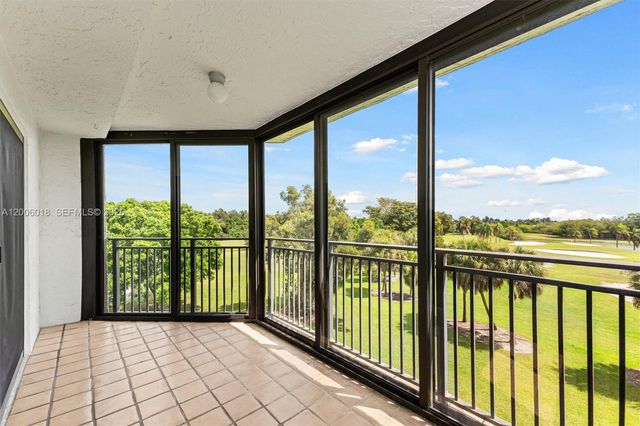 16171 Blatt Blvd 401, Weston, FL 33326