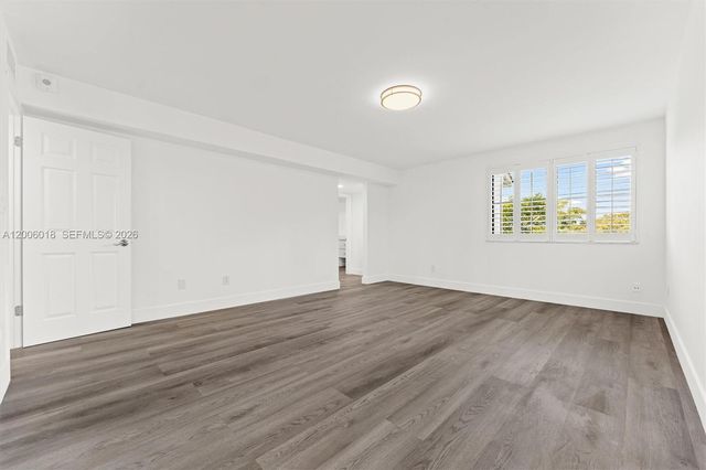 16171 Blatt Blvd 401, Weston, FL 33326