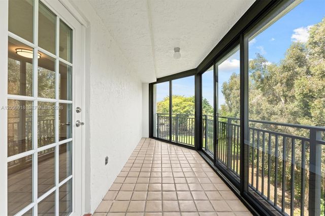 16171 Blatt Blvd 401, Weston, FL 33326