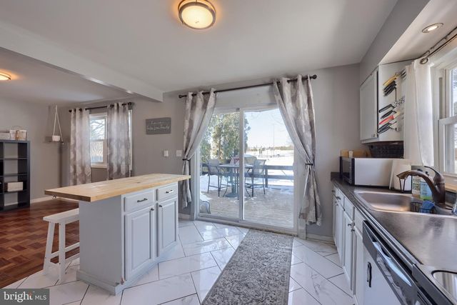 249 PULTE RD, Lancaster, PA 17601